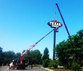 Pylon replacement business sign with channel letters