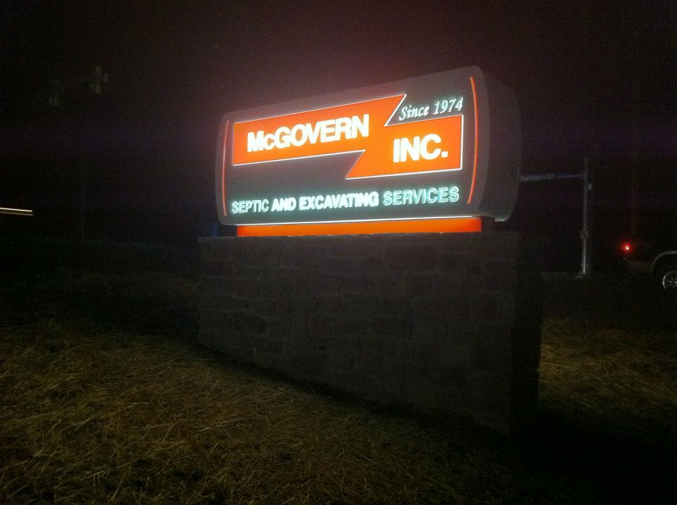 Illuminated monument signs ensure your business is seen at night.